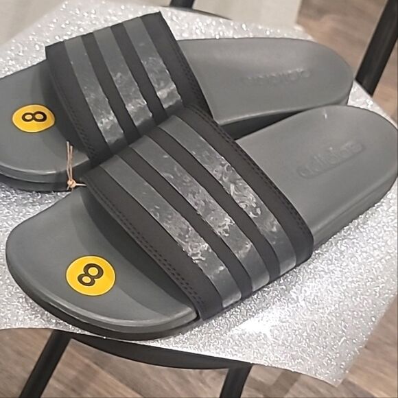 Adidas Adilette Comfort Slide Sandal,- Core Black/Grey Six main image 5